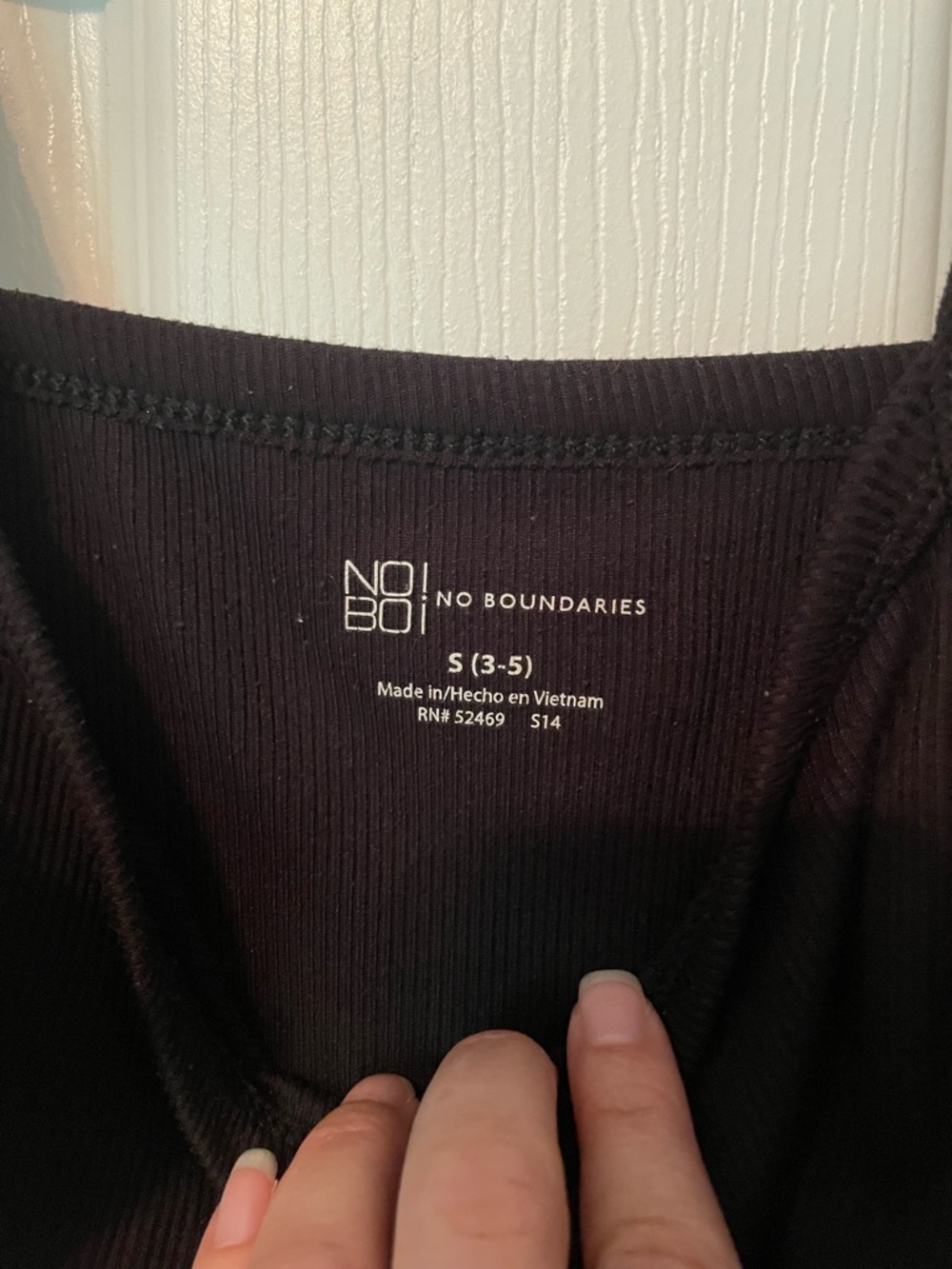 No Boundaries black ribbed camisole tank - Picture 3 of 3